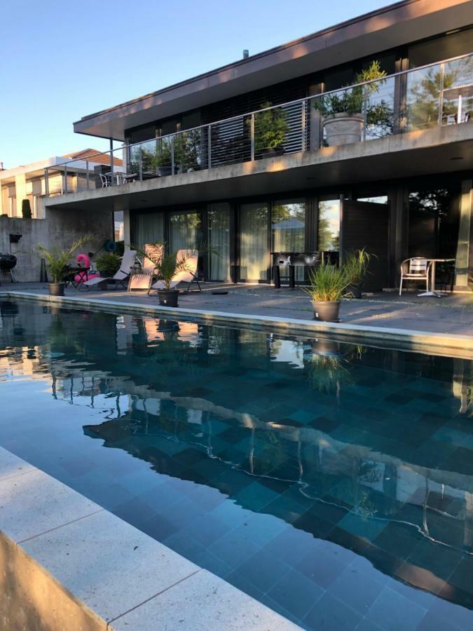 Morat Gaste Zimmer Exterior photo
